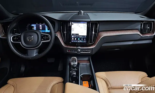 Volvo XC60 2021 2.0 автомат (гидро), миниатюра 9
