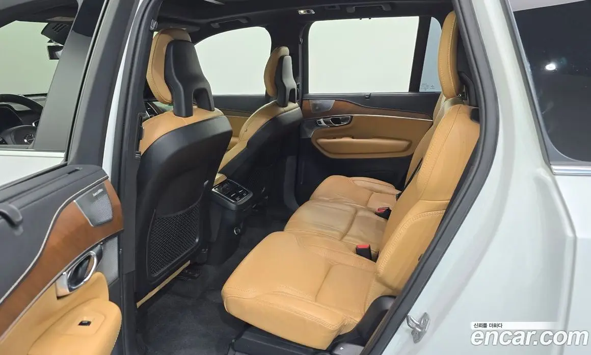 Volvo XC90 2017 2.0 автомат (гидро), фото 17