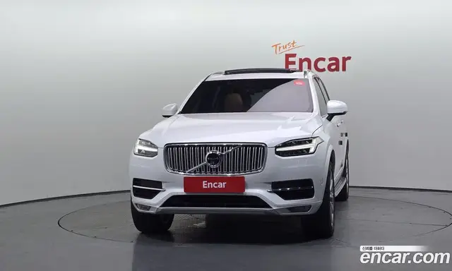 Volvo XC90 2017 2.0 автомат (гидро), миниатюра 3