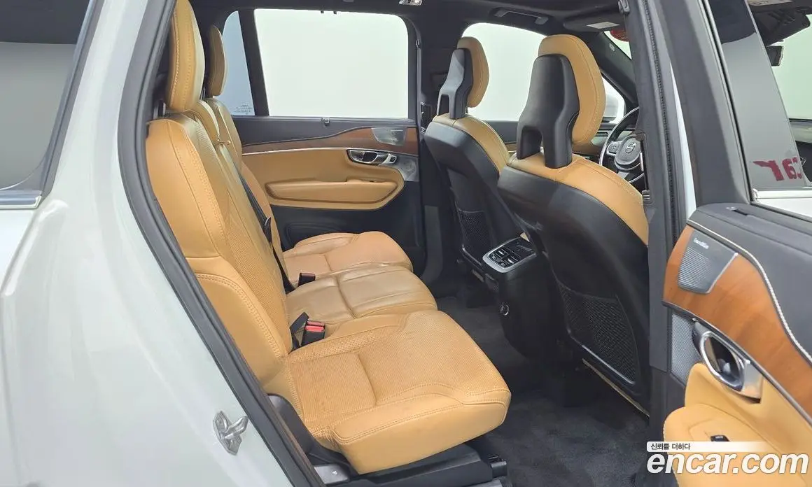 Volvo XC90 2017 2.0 автомат (гидро), фото 25