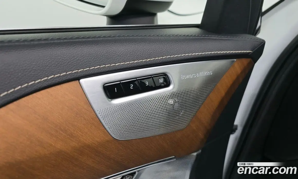 Volvo XC90 2017 2.0 автомат (гидро), фото 29