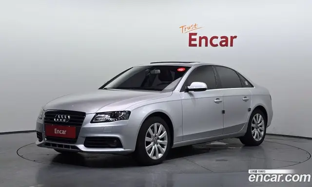 Audi A4 2010 2.0 автомат (гидро), миниатюра 1
