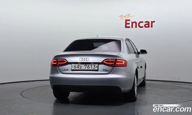 Audi A4 2010 2.0 автомат (гидро), миниатюра 4