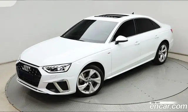 Audi A4 2021 2.0 автомат (гидро), миниатюра 1