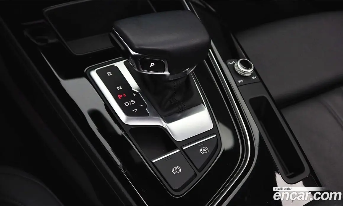Audi A4 2021 2.0 автомат (гидро), фото 19