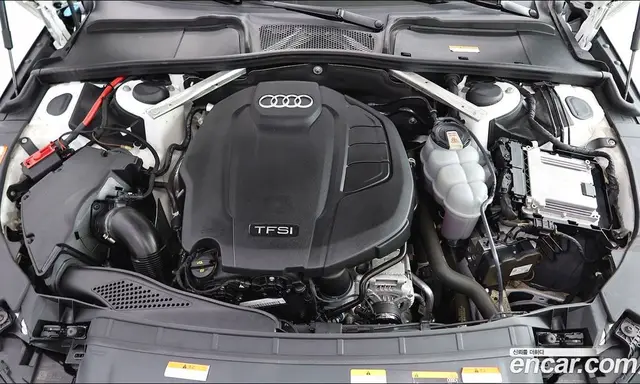 Audi A4 2021 2.0 автомат (гидро), миниатюра 6