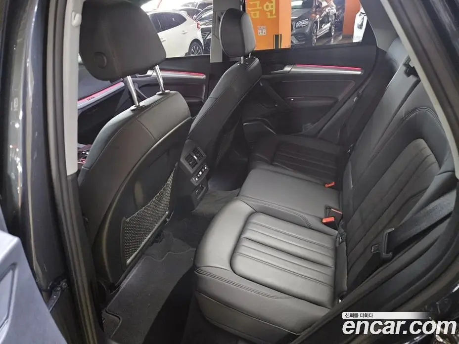 Audi Q5 2023 2.0 автомат (гидро), фото 5