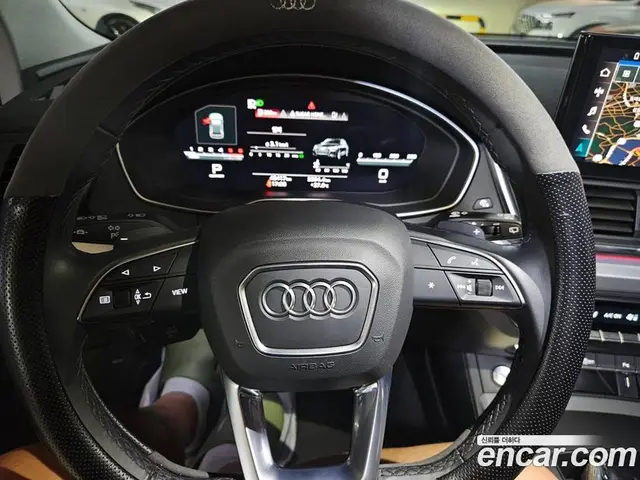 Audi Q5 2023 2.0 автомат (гидро), миниатюра 9