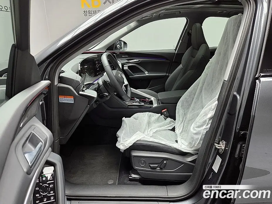 Audi Q5 2025 2.0 автомат (гидро), фото 12