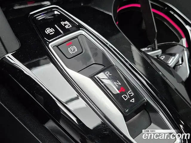 Audi Q5 2025 2.0 автомат (гидро), миниатюра 9