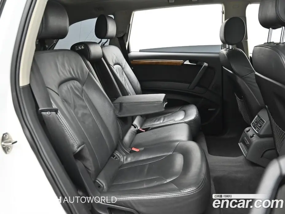 Audi Q7 2011 3.0 автомат (гидро), фото 12