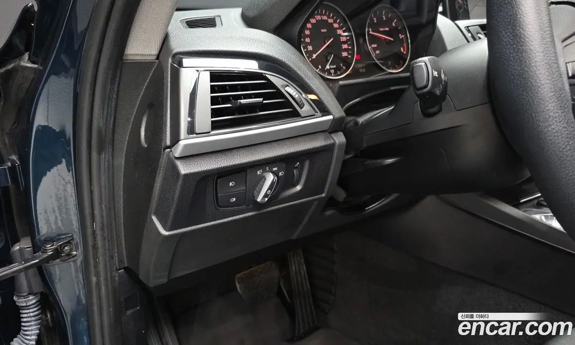 BMW 1 серия 2014 2.0 автомат (гидро), фото 13