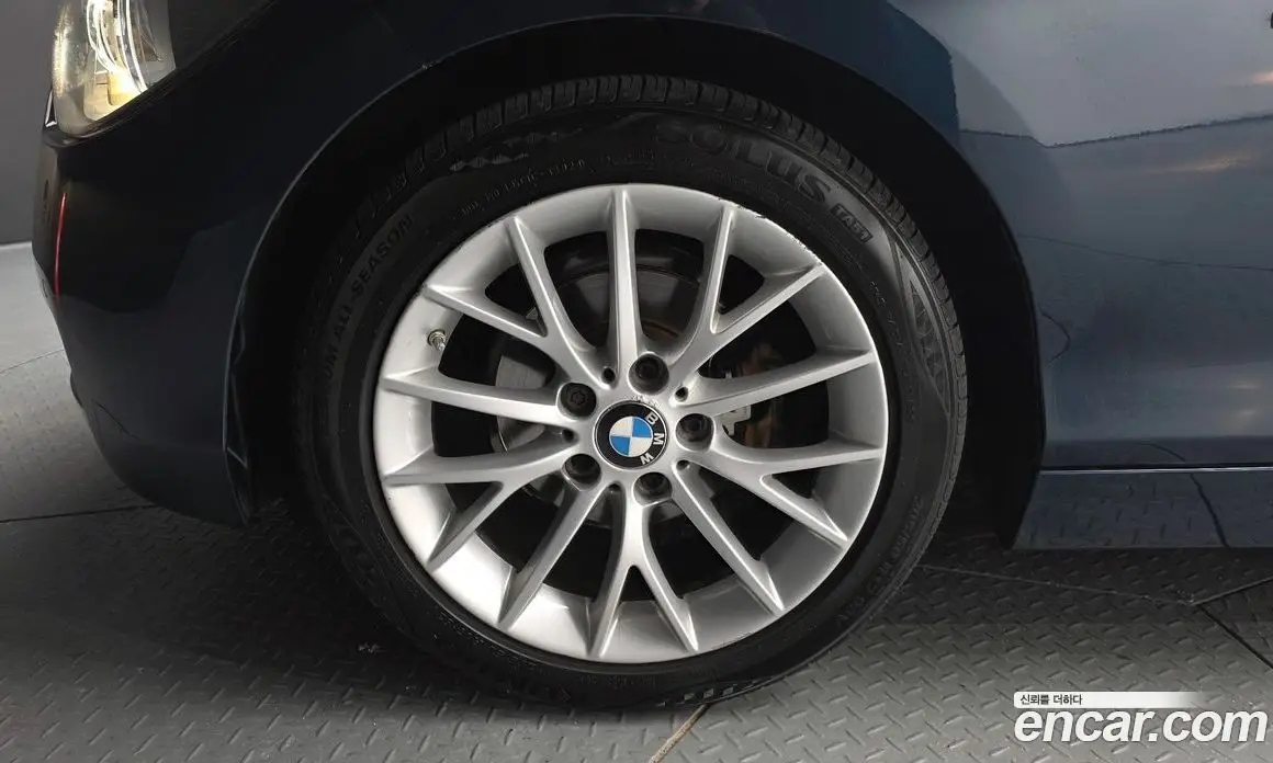 BMW 1 серия 2014 2.0 автомат (гидро), фото 5