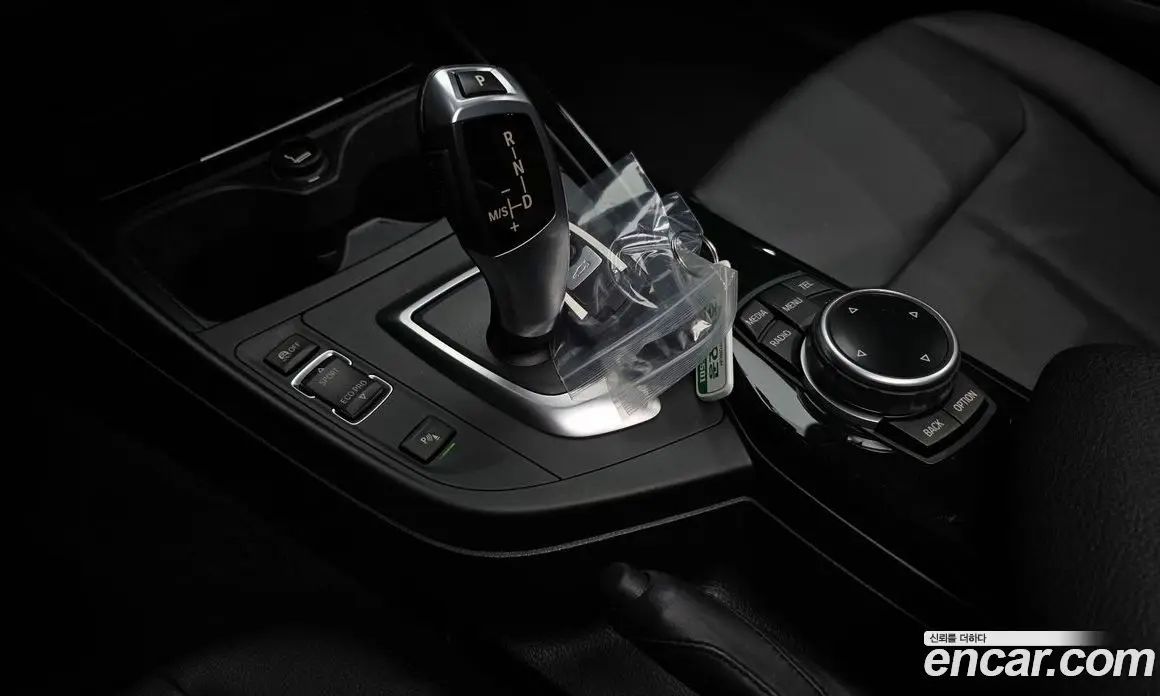 BMW 1 серия 2014 2.0 автомат (гидро), фото 9