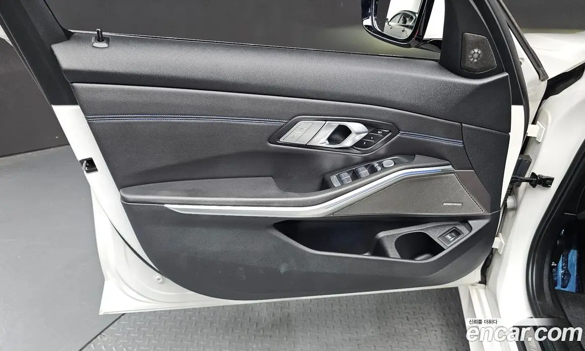 BMW 3 серия 2021 2.0 автомат (гидро), фото 13