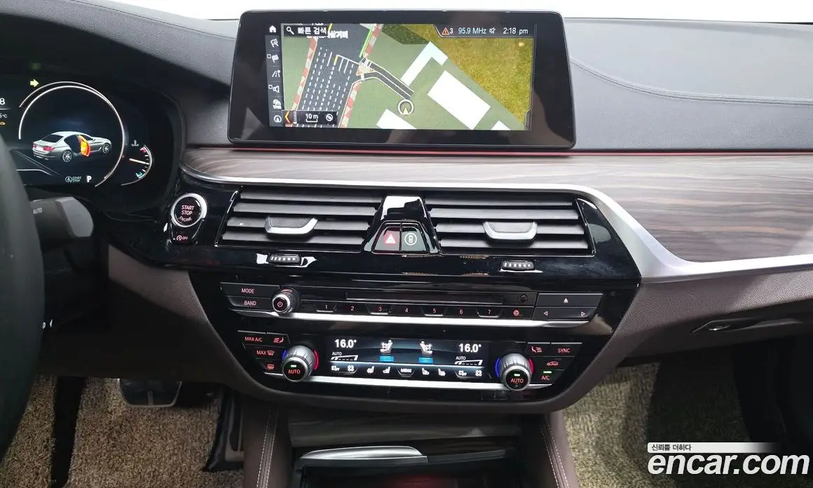 BMW 5 серия 2017 2.0 автомат (гидро), фото 19