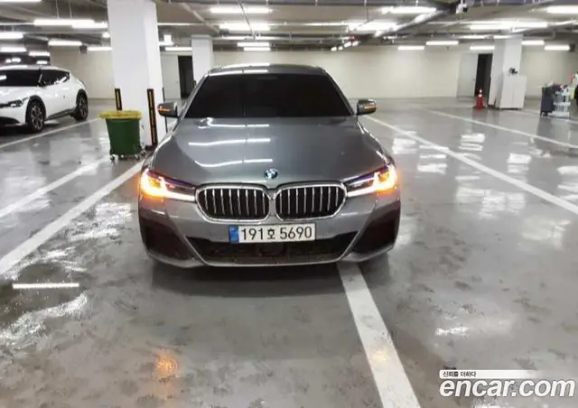BMW 5 серия 2022 2.0 автомат (гидро), миниатюра 1