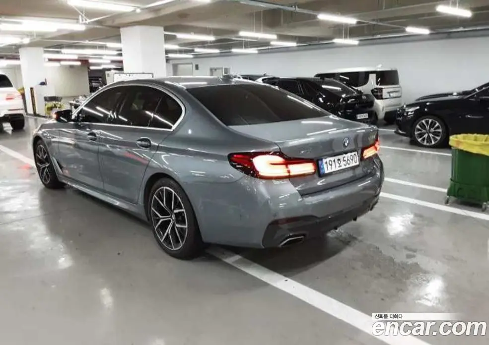 BMW 5 серия 2022 2.0 автомат (гидро), фото 9