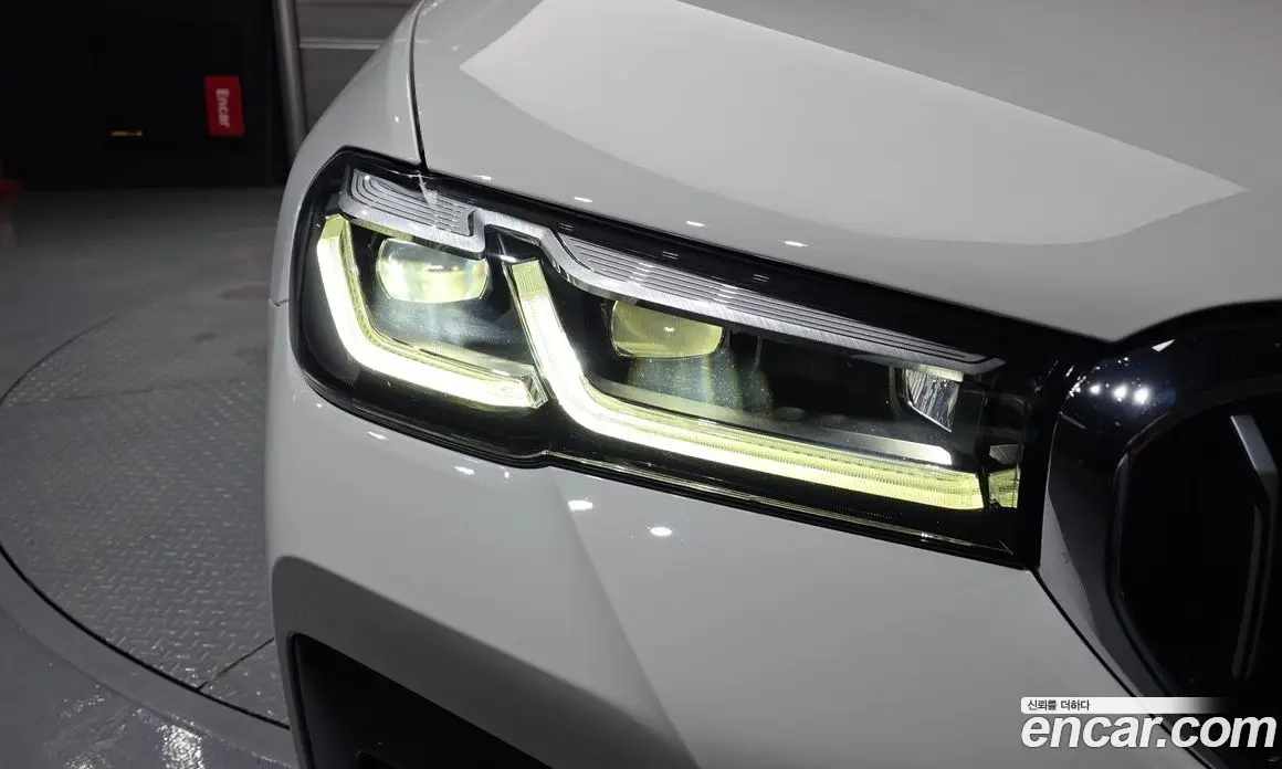 BMW 5 серия 2022 2.0 автомат (гидро), фото 8