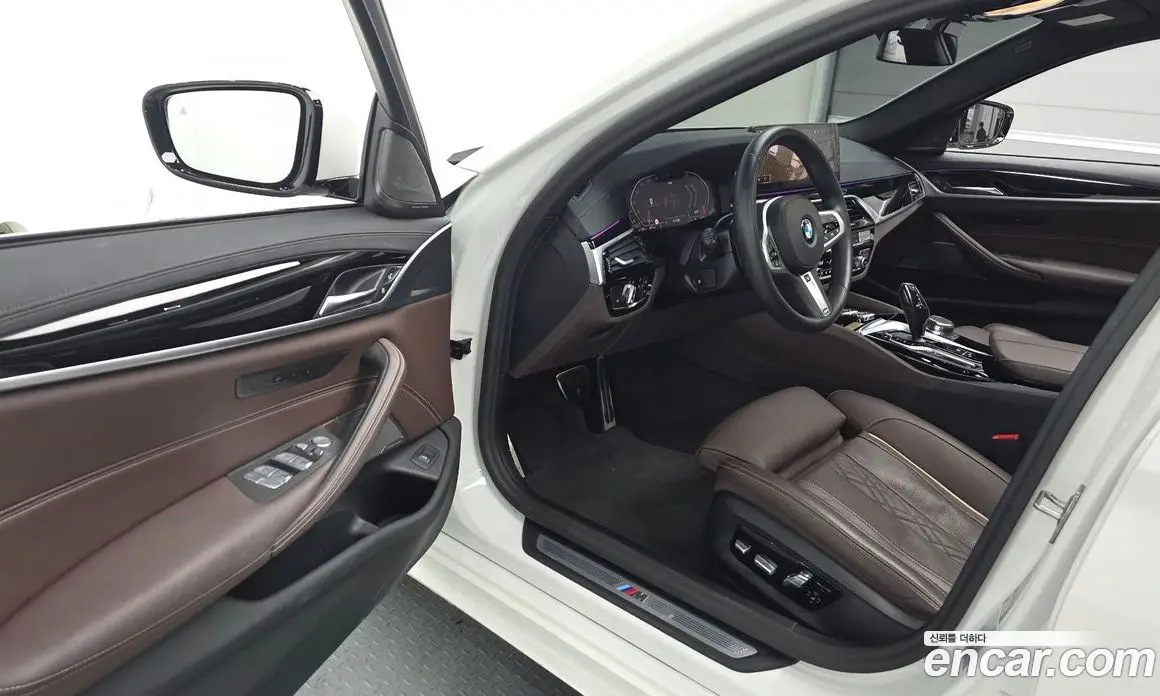 BMW 5 серия 2023 2.0 автомат (гидро), фото 13