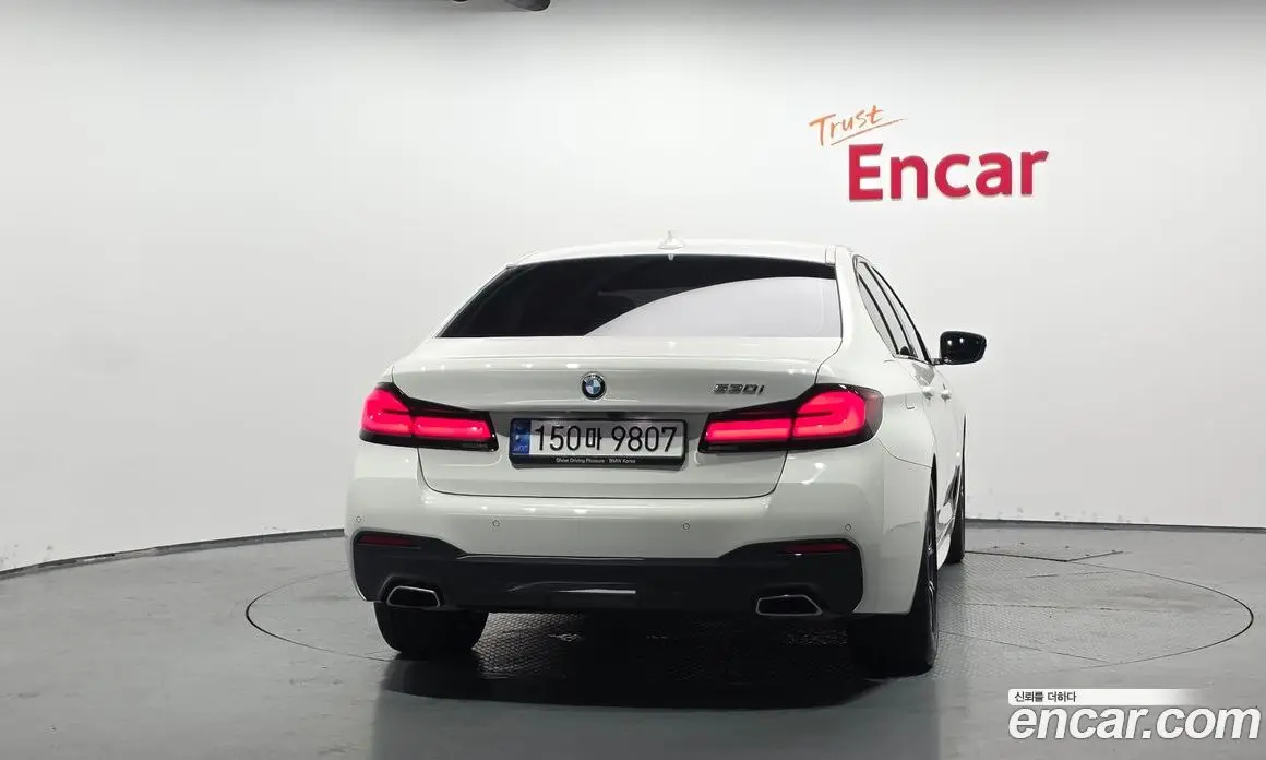 BMW 5 серия 2023 2.0 автомат (гидро), фото 4