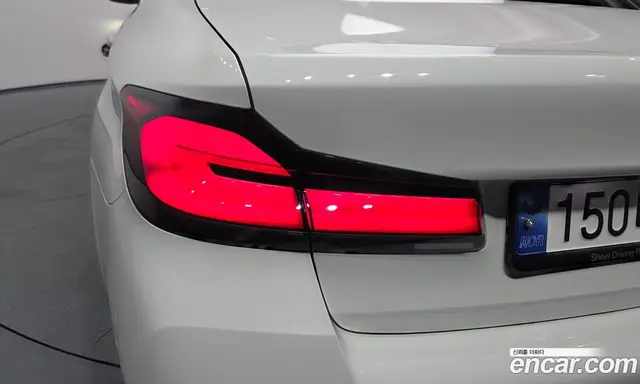 BMW 5 серия 2023 2.0 автомат (гидро), миниатюра 9