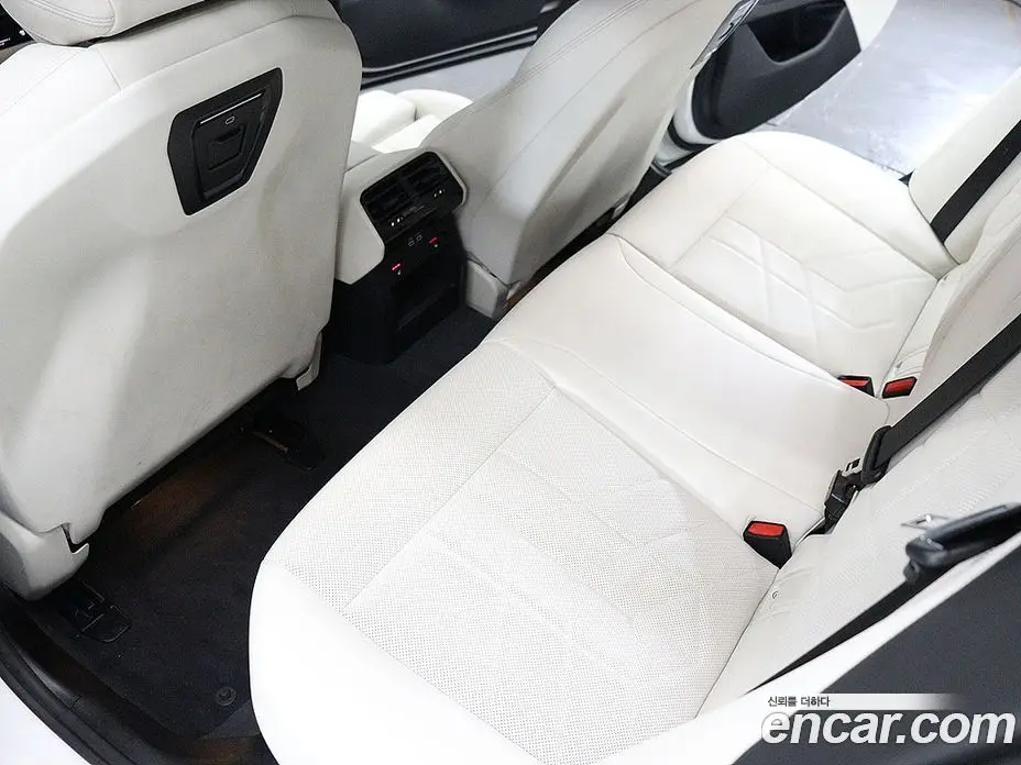 BMW 5 серия 2024 2.0 автомат (гидро), фото 18
