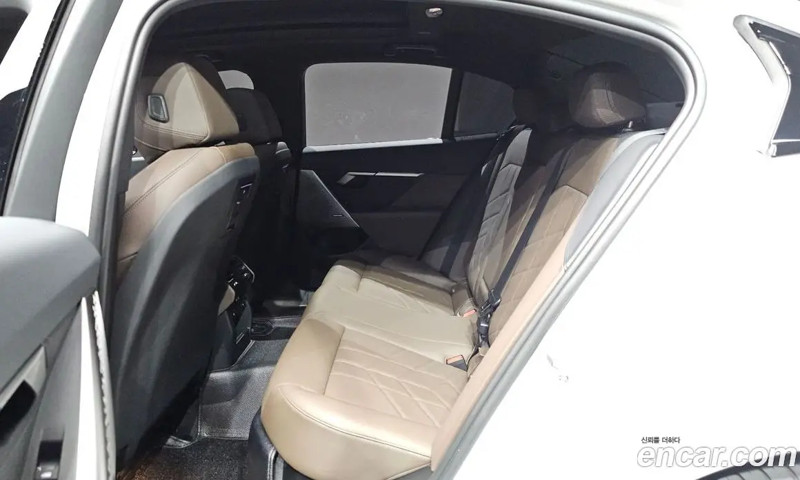 BMW 5 серия 2024 2.0 автомат (гидро), фото 16