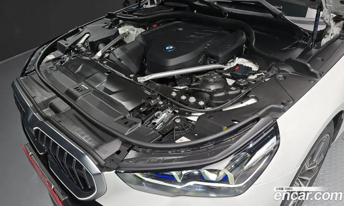 BMW 5 серия 2024 2.0 автомат (гидро), фото 6