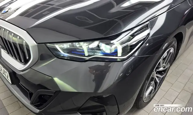 BMW 5 серия 2025 2.0 автомат (гидро), миниатюра 8