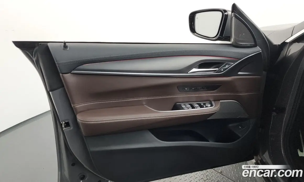 BMW 6 серия 2022 2.0 автомат (гидро), фото 13