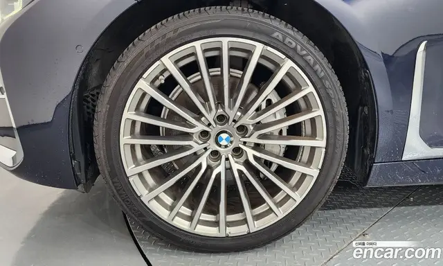BMW 7 серия 2019 3.0 автомат (гидро), миниатюра 5