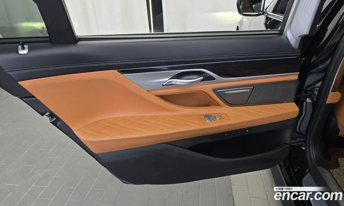 BMW 7 серия 2021 3.0 автомат (гидро), фото 15