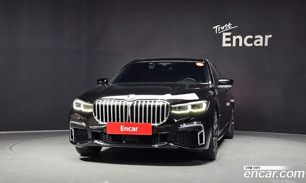 BMW 7 серия 2021 3.0 автомат (гидро), фото 3