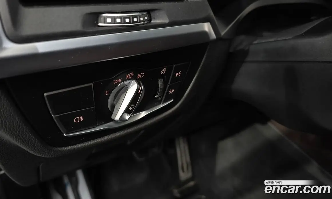 BMW X4 2023 2.0 автомат (гидро), фото 28