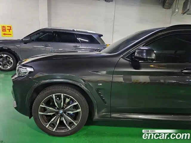 BMW X4 2025 2.0 автомат (гидро), миниатюра 2