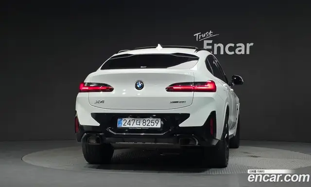 BMW X4 2025 2.0 автомат (гидро), миниатюра 4