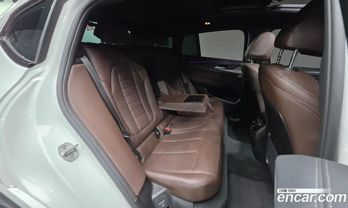 BMW X4 2025 2.0 автомат (гидро), фото 36