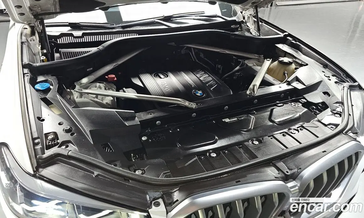 BMW X6 2020 3.0 автомат (гидро), фото 6