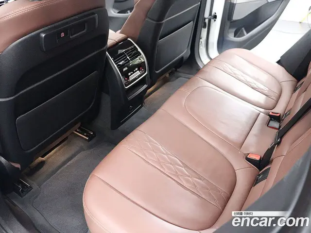BMW X6 2023 3.0 автомат (гидро), миниатюра 9
