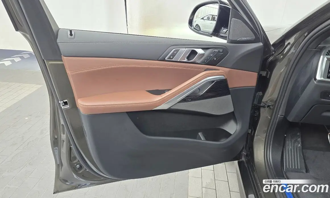 BMW X6 2025 3.0 автомат (гидро), фото 14