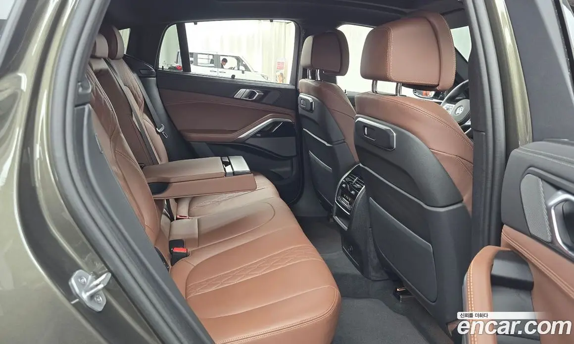 BMW X6 2025 3.0 автомат (гидро), фото 17