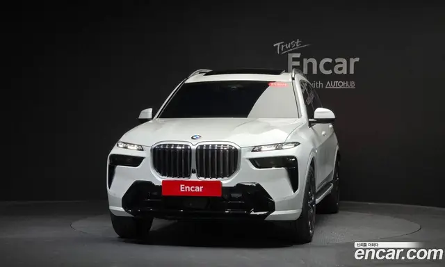 BMW X7 2026 3.0 автомат (гидро), миниатюра 2