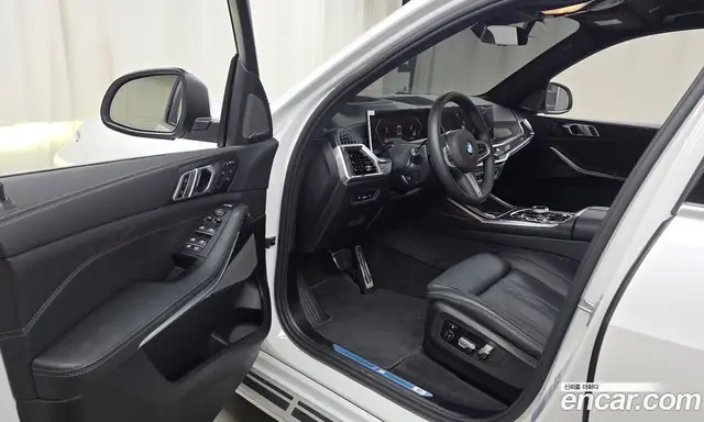 BMW X7 2026 3.0 автомат (гидро), миниатюра 12