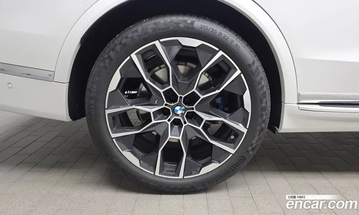 BMW X7 2026 3.0 автомат (гидро), фото 4