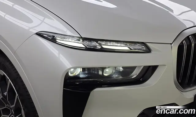 BMW X7 2026 3.0 автомат (гидро), миниатюра 7