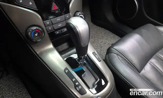 Chevrolet Cruze 2013 1.8 автомат (гидро), миниатюра 12