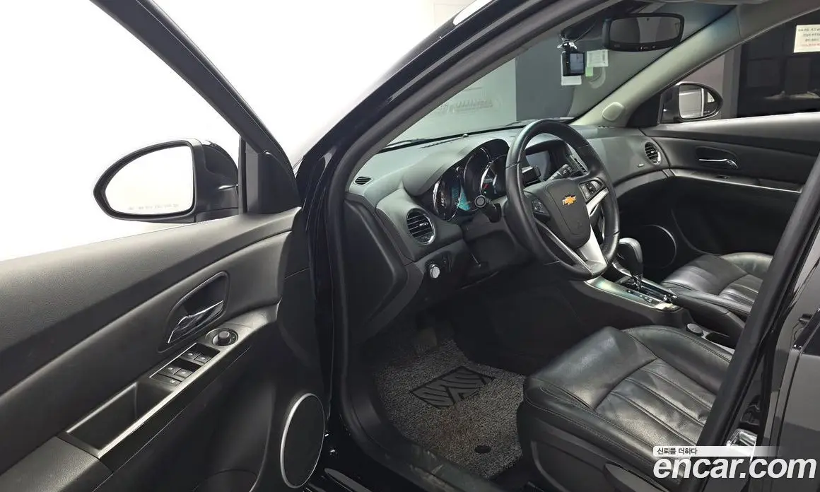Chevrolet Cruze 2013 1.8 автомат (гидро), фото 13