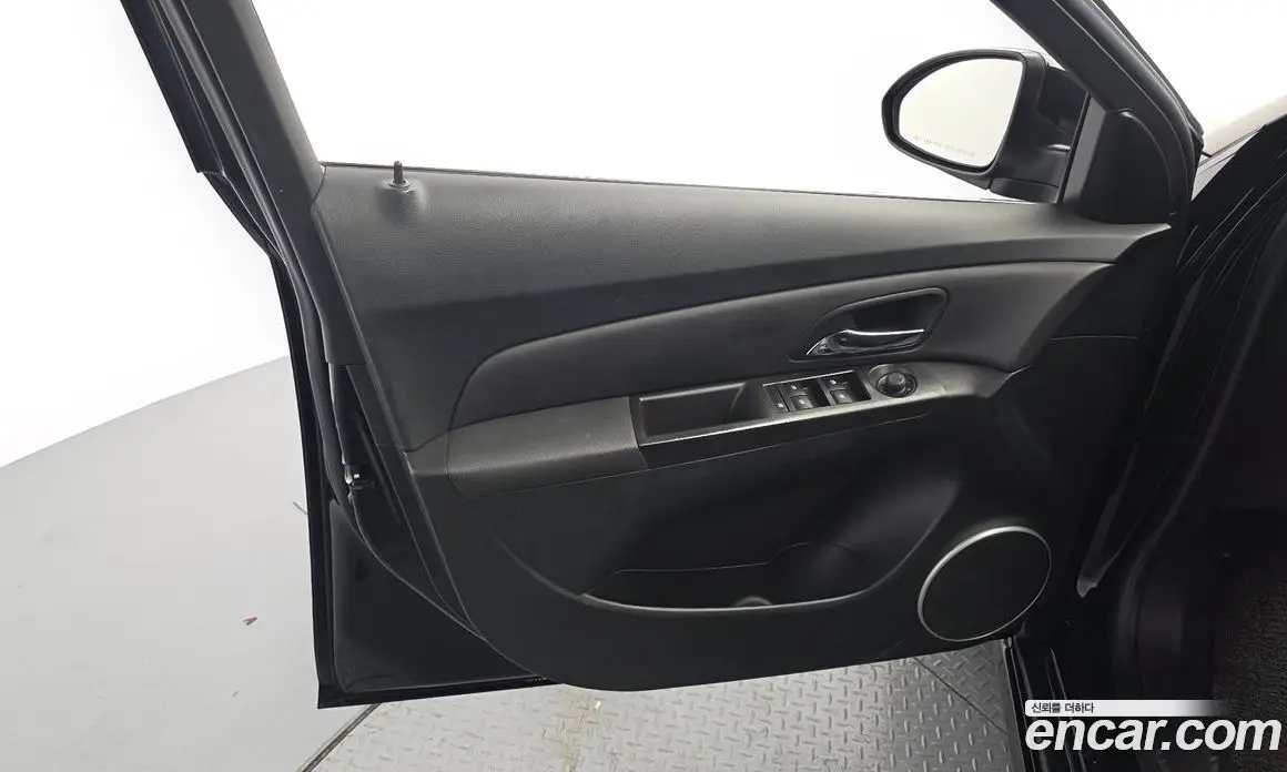 Chevrolet Cruze 2013 1.8 автомат (гидро), фото 14