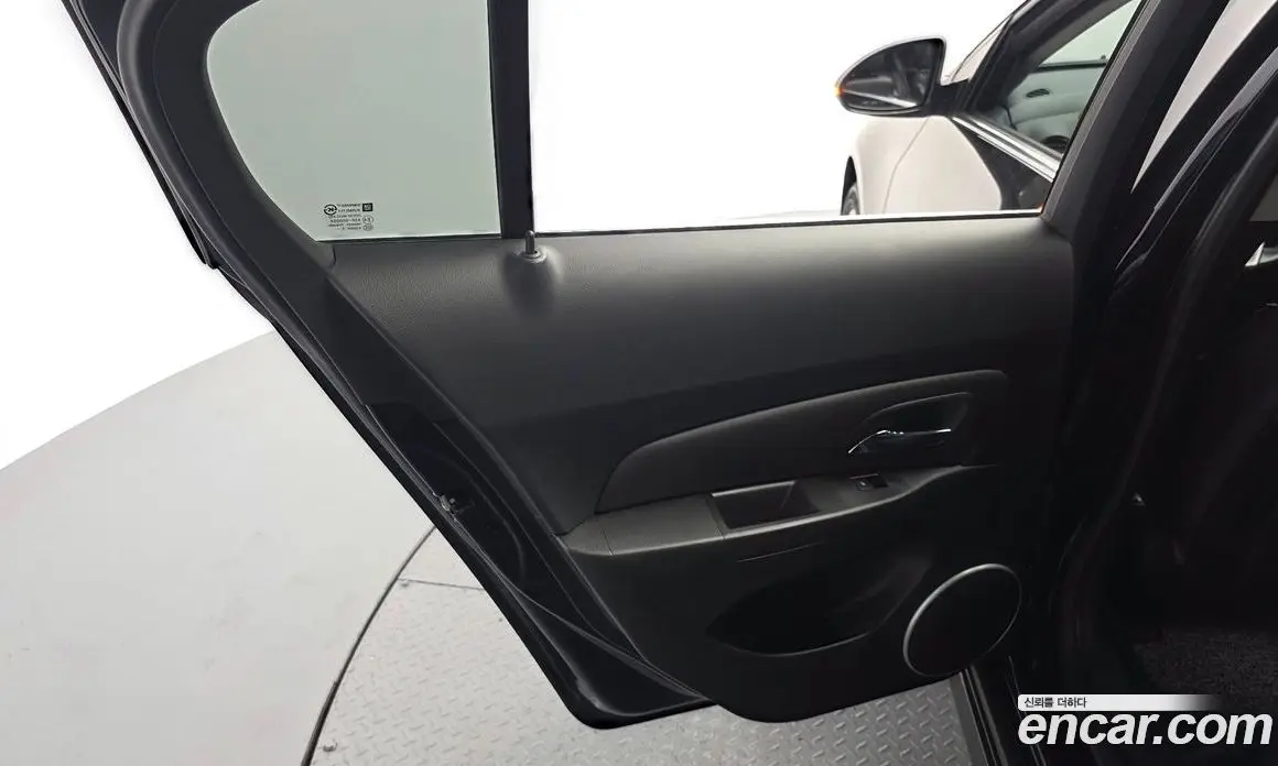 Chevrolet Cruze 2013 1.8 автомат (гидро), фото 15